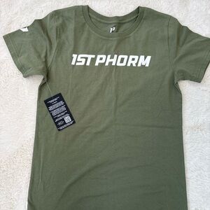 Women’s 1st phorm olive green short sleeve graphic tshirt size small NWT